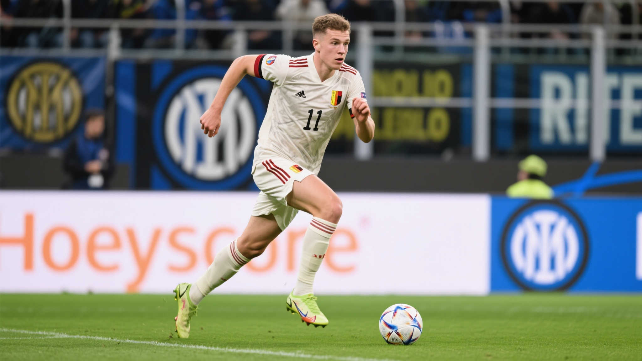 曼联强硬拒绝租借方案❗坚持4500万要价，霍伊伦渴望加盟国际米兰