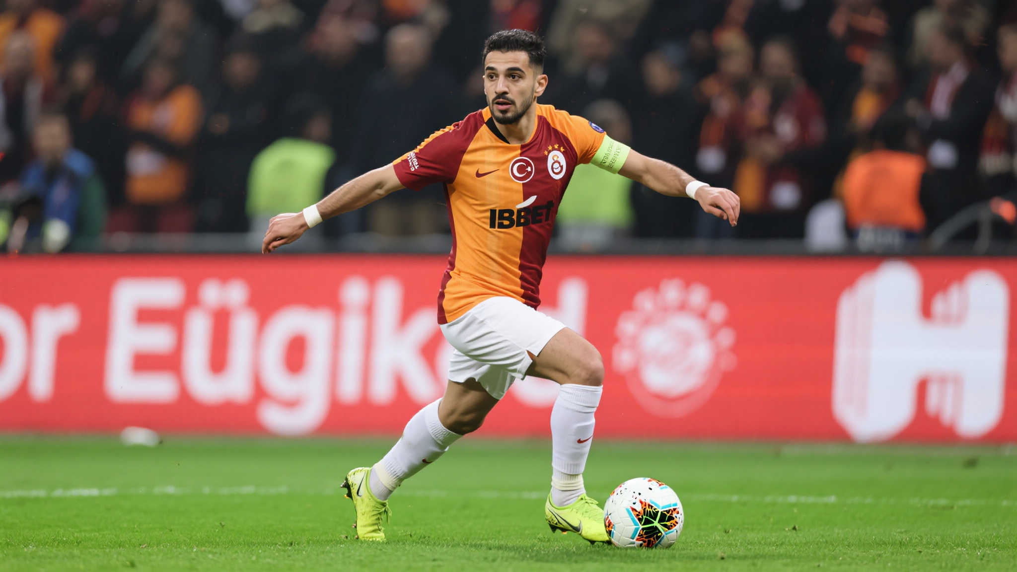 涨至5000万欧,伊尔迪兹成为历史上德转身价最高 对于任何一个足球运动员来说,一夜成名绝非偶然。在分